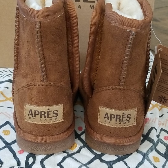 🆕️ Apres by Lamo Boots - Picture 2 of 6